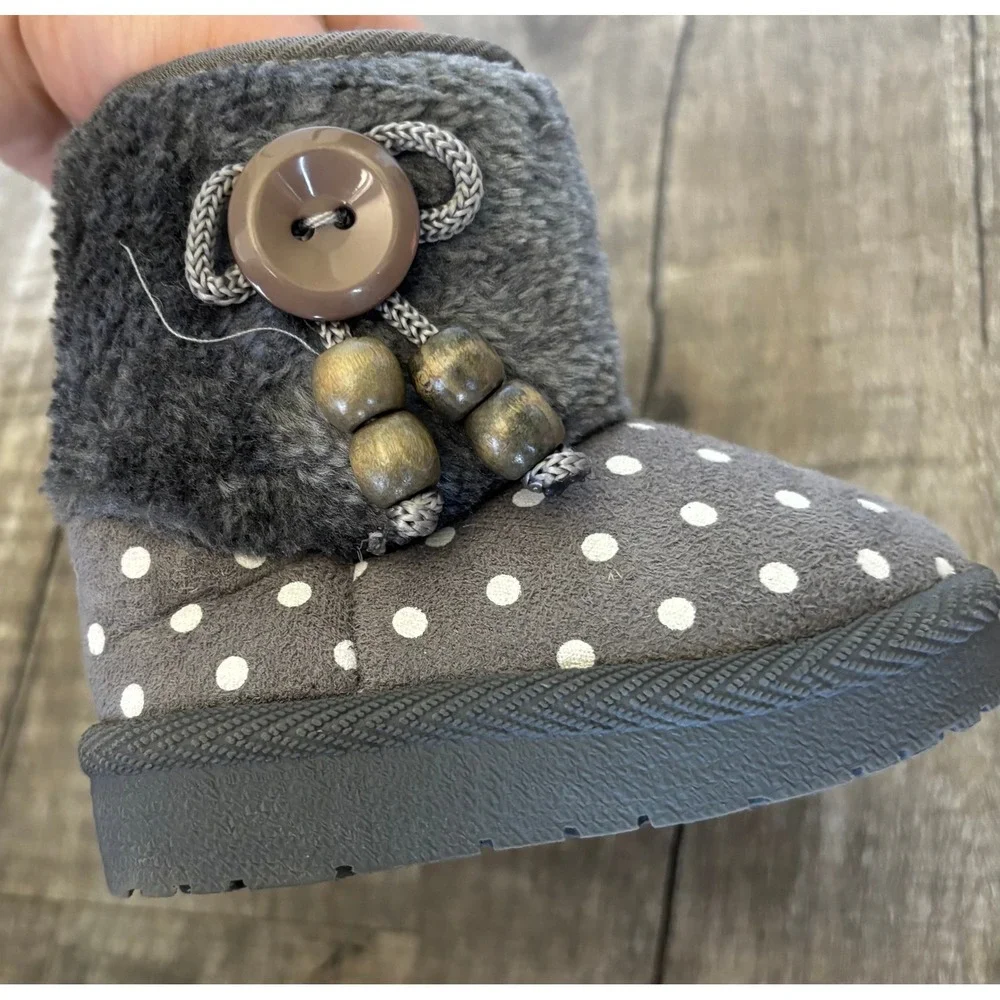 Grey Polka Dot Faux Fur Lined Winter Boots Side Zip Kids Size 2